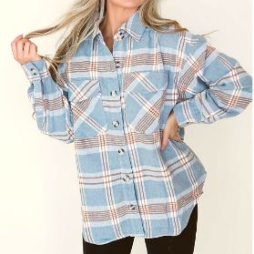 In Loom Plaid Oversized Flannel — Curved Hem, Pockets, NWOT, Size S